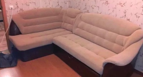 Перетяжка углового дивана. Ковдор